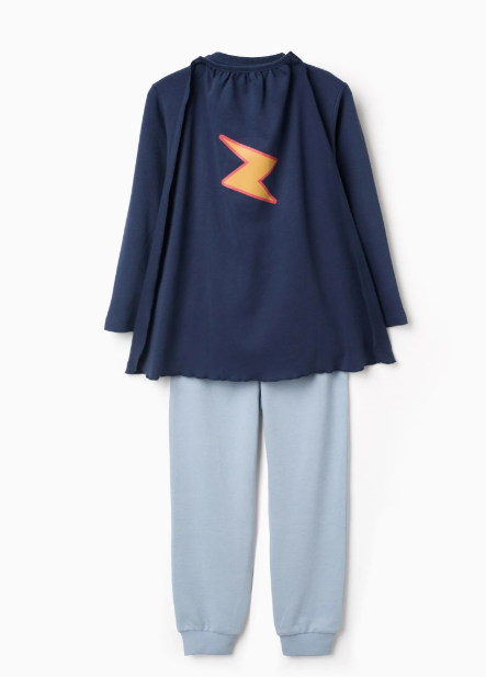 Pijama con capa super heroe
