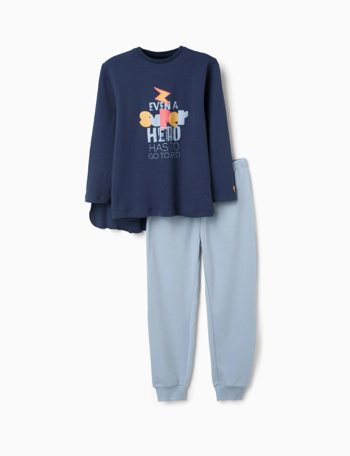 Pijama con capa super heroe