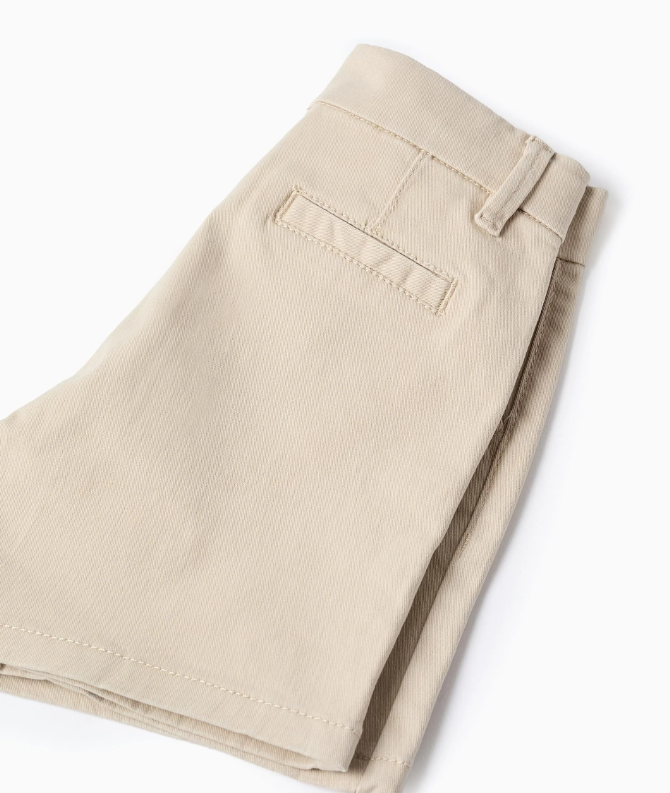Bermudas chino con bolsillos bebé beige