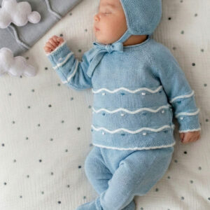 Conjunto punto con gorrito ondas azul
